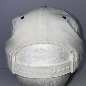 Yupoong Heart Interface Vintage Snapback Cap