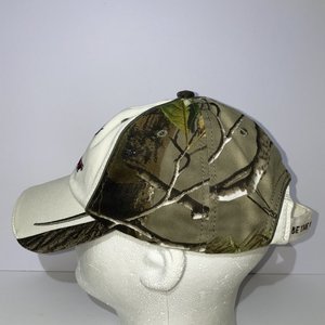 Sneekee Realtree Winter Hunting Camo Baseball Cap
