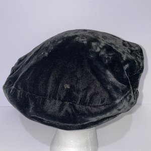 Betmar Black Velvet Vintage Beret Size M