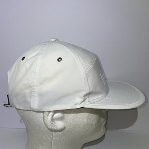 Pawket Treats Dispenser White Baseball Cap