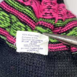 Capello Canada Neon Pink Green Wool Knit Snowflake Tasseled Beanie