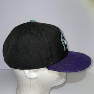 New Era 59Fifty Wool Colorado Avalanche Purple Baseball Cap Size 7 3/8