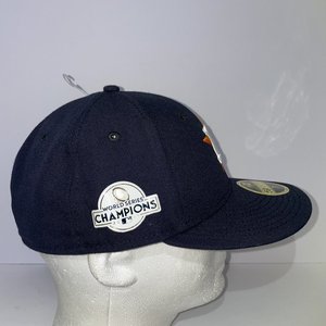New Era Houston Astros 2017 Champs Patch 59Fifty On-Field Cap Size 7 1/4