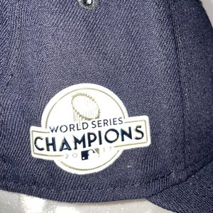 New Era Houston Astros 2017 Champs Patch 59Fifty On-Field Cap Size 7 1/4