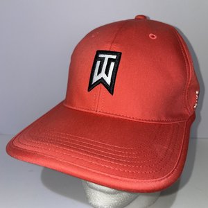 Nike Golf Tiger Woods RZN Vapor Orange Dri-Fit Baseball Cap Style 639671-647