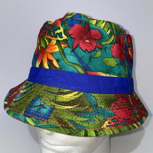 YoungAn Hawaiian Floral Bucket Hat Size L