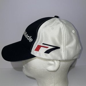 TaylorMade r7 tmax gear Black & White Golf Hat