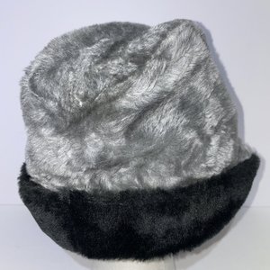 United Hatters Ushanka Gray Feathered Long Fur Vintage Trilby Size M
