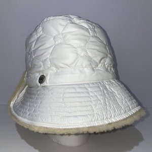 Ugg Australia Sheep Skin White Quilted Puffy Bucket Hat