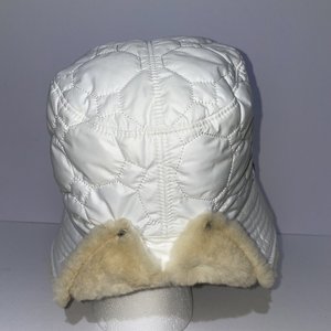 Ugg Australia Sheep Skin White Quilted Puffy Bucket Hat