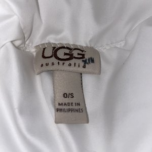 Ugg Australia Sheep Skin White Quilted Puffy Bucket Hat