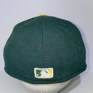 New Era Vintage Athletics On-Field Authentic 59Fifty Baseball Cap Size 7 1/4