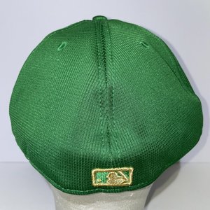 New Era 2024 St. Patrick's LA Angels 59Fifty Green Fitted Cap Size 7 7/8