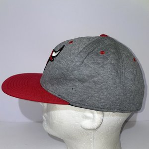 Mitchell & Ness Quilted Wool Chicago Bulls Gray Baseball Cap Size 7 3/4