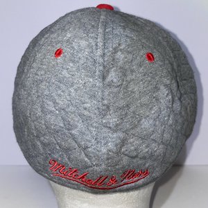 Mitchell & Ness Quilted Wool Chicago Bulls Gray Baseball Cap Size 7 3/4