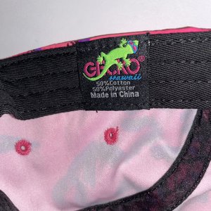 Gecko Hawaii Pink Retro Geometric 5-Panel Hat