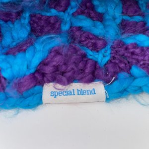 Burton Special Blend Chunky Crochet Ski Cap