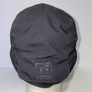 REI Elements PrimaLoft Black Water Resistant Fleece Trapper Hat Size S/M