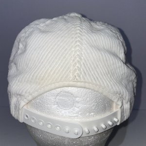 New Era Pro Design Washington Huskies White Corduroy Vintage Snapback Cap USA