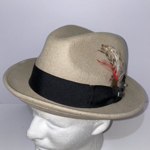 Conner Handmade Hats Wool Sandy Brown Feathered Fedora Size M with Pocket