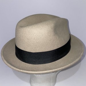 Conner Handmade Hats Wool Sandy Brown Feathered Fedora Size M with Pocket