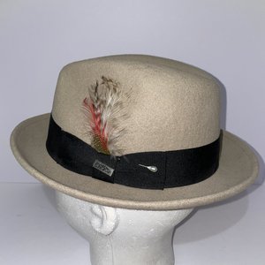 Conner Handmade Hats Wool Sandy Brown Feathered Fedora Size M with Pocket