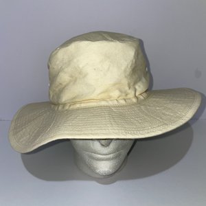 The Hat Factory Cream White Sun Hat Boonie Hat Size M/L Greenbill