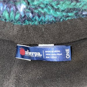 Sherpa Adventure Gear Blue & Black Aztec Wool Knit Beanie Made in Nepal