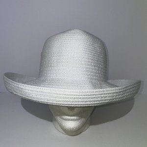 Wallaroo Sydney White Packable Sun Hat