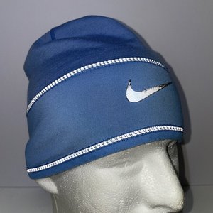 Nike Dri-Fit Reflective Light Blue Vintage Training Beanie