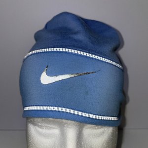 Nike Dri-Fit Reflective Light Blue Vintage Training Beanie