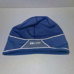 Nike Dri-Fit Reflective Light Blue Vintage Training Beanie