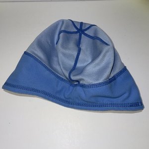 Nike Dri-Fit Reflective Light Blue Vintage Training Beanie