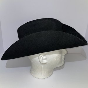 Bullhide Hats 6X Boulder Felt Black Cattleman Curled Cowboy Hat Size 7 1/2