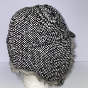REI Tweed Wool Ear Flap Trapper Hat Baseball Hat Gray Faux Fur Size S/M