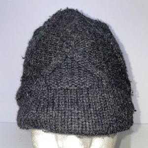 Patagonia Charcoal Merino Wool Cable Knit Short Brim Women's Beanie