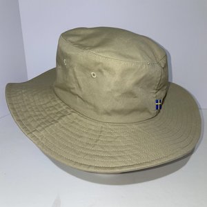 Fjallraven Hiking Chinstrap Sun Hat Tan Size S