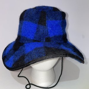 Orvis Vintage Wool Blue Plaid Boonie Bucket Hat Size L Made in New Zealand