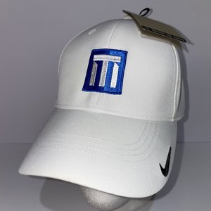 Nike Pillar Dri-Fit White Club Cap Size M/L Style FB6447-100