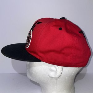 Leader Loga California Republic Red & Black Snapback Cap