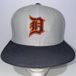 New Era 59Fifty Detroit Tigers Performance Headwear Gray Baseball Cap Size 7 3/8
