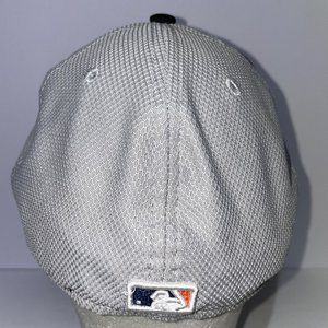 New Era 59Fifty Detroit Tigers Performance Headwear Gray Baseball Cap Size 7 3/8
