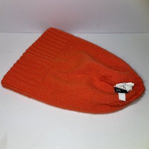 Oakley Burnt Orange Chunky Knit Beanie Large Badge