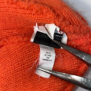 Oakley Burnt Orange Chunky Knit Beanie Large Badge