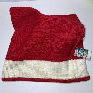 Mountain Ladies & Ewe Vermont Vintage Red Wool Knit Toboggan Beanie