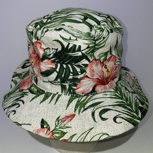New Zealand Silver Fern Floral Bucket Hat Size S/M