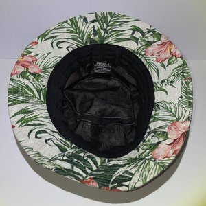 New Zealand Silver Fern Floral Bucket Hat Size S/M