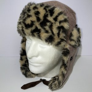 D&Y Cheetah Print Trapper Hat