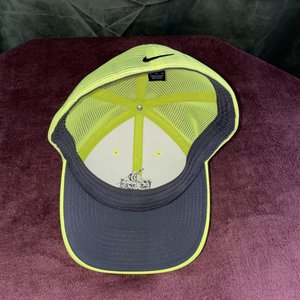 Nike Golf 2015 US Open Chambers Bay Neon Green Trucker Hat Size M/L