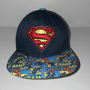 Superman Official Graphic Wrap Snapback Hat